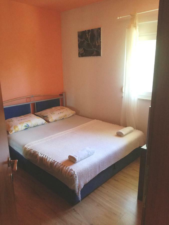 Apartman Mari Trogir Exteriör bild